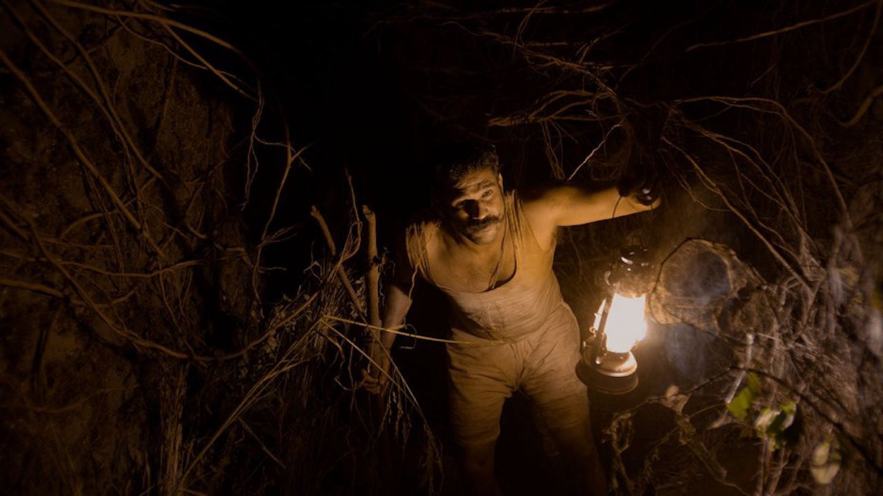 Cái Giá Của Lòng Tham - Tumbbad